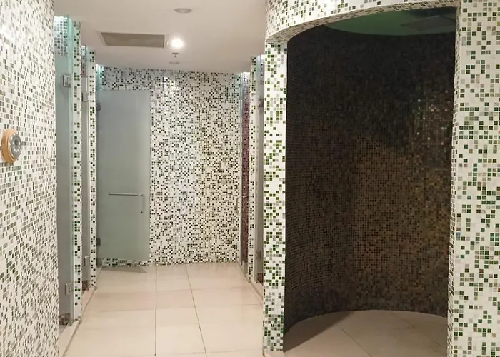 Ws906 Near Moa, Free Pool Access