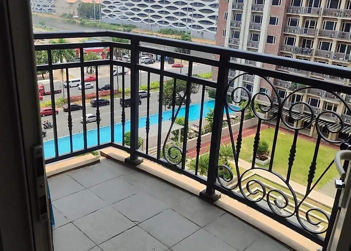 Ws906 Near Moa, Free Pool Access Manila